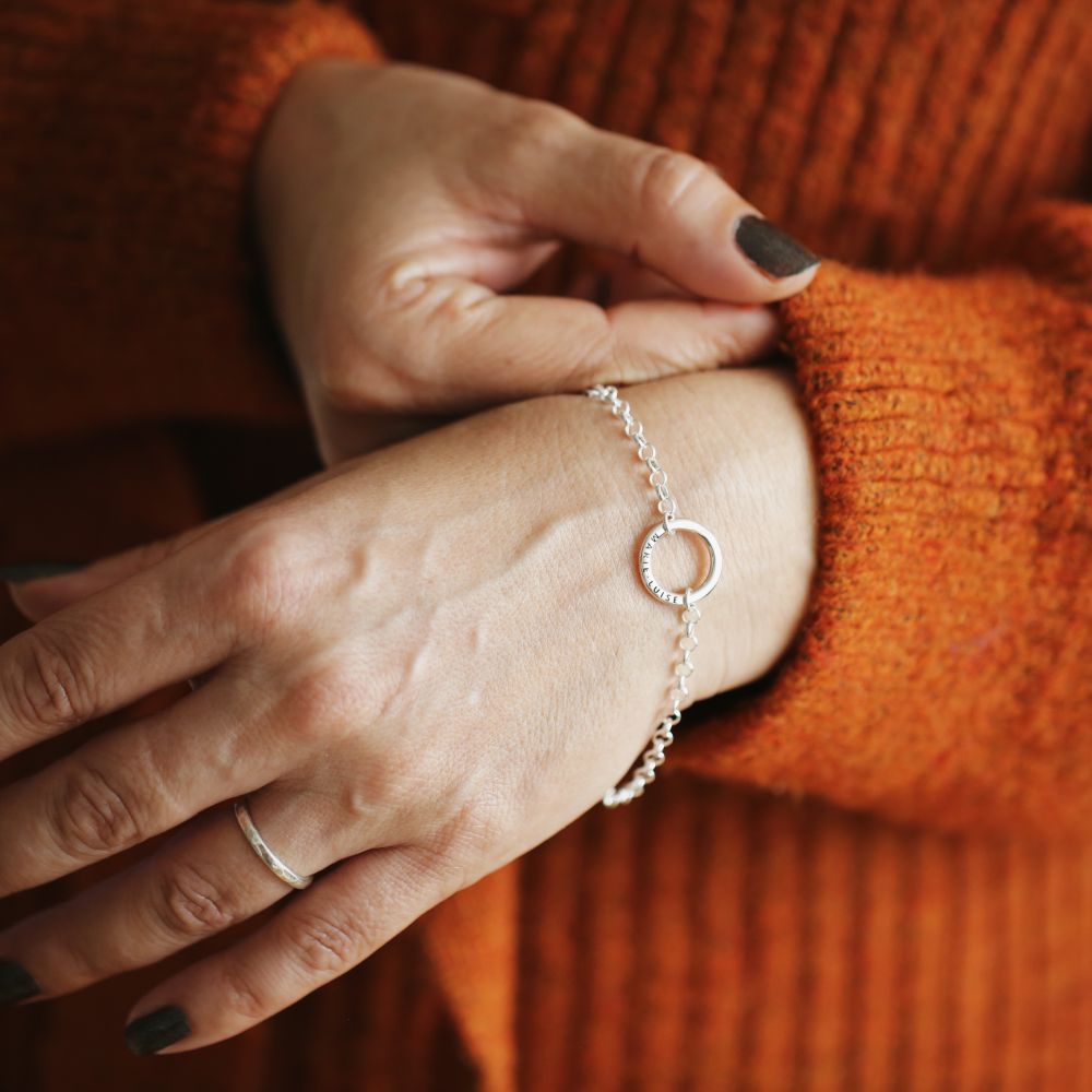 Modern, schlicht und personalisiert - Geschenke aus 925 Silber handgemacht